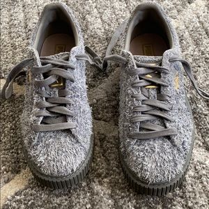 👽PUMA Rihanna suede sneakers👽